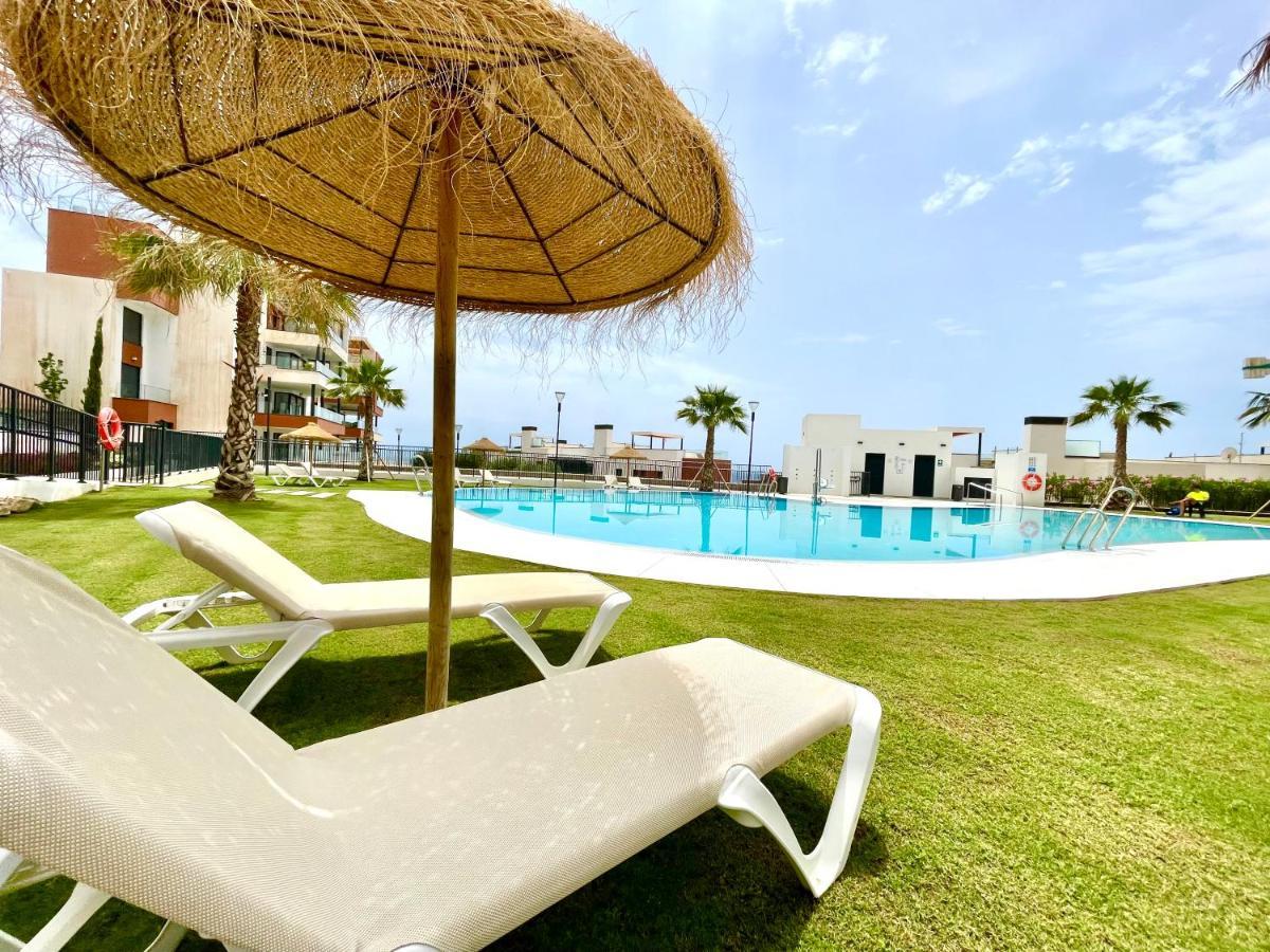 Beach Paradise In 丰希罗拉 外观 照片
